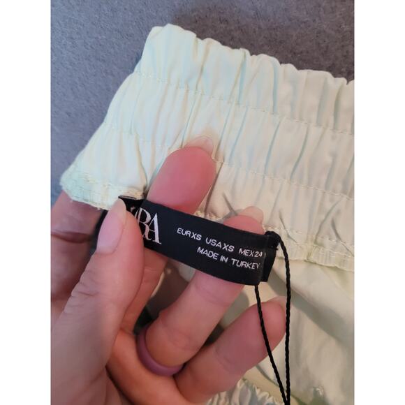 NWT Zara Women’s Cargo Mini Skirt Yellow XS Style 3067/421 Utility Pocket - Picture 10 of 11